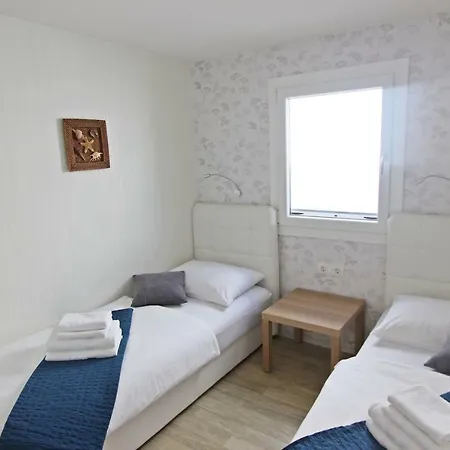 Vegros Mobile Homes Slanica Semesterpark Murter