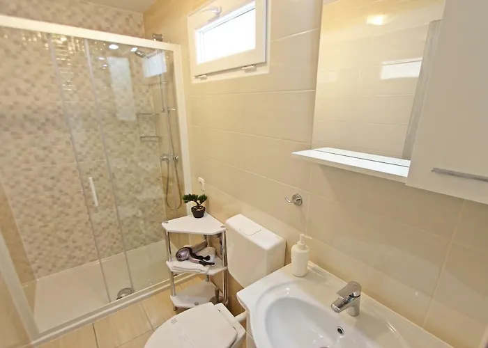 假日公园 Vegros Mobile Homes Slanica *